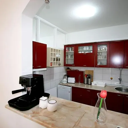 Apartment Dali Arena Business Comfort 2 Bedrooms King Size