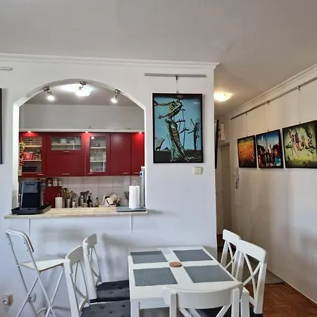 Dali Arena Business Comfort 2 Bedrooms King Size Apartment *